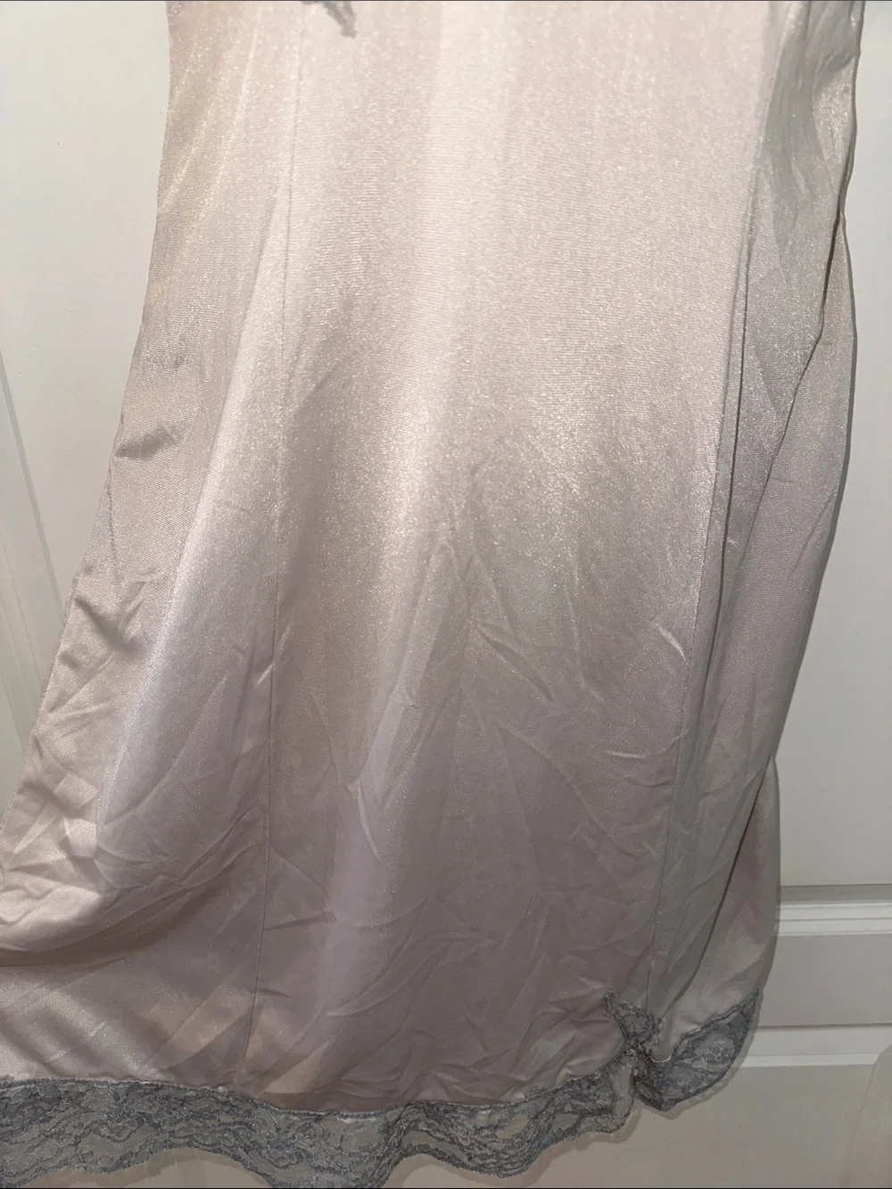 Vintage 60s grayish lavender full nylon slip with lace trim detailing - Picture 3 of 6